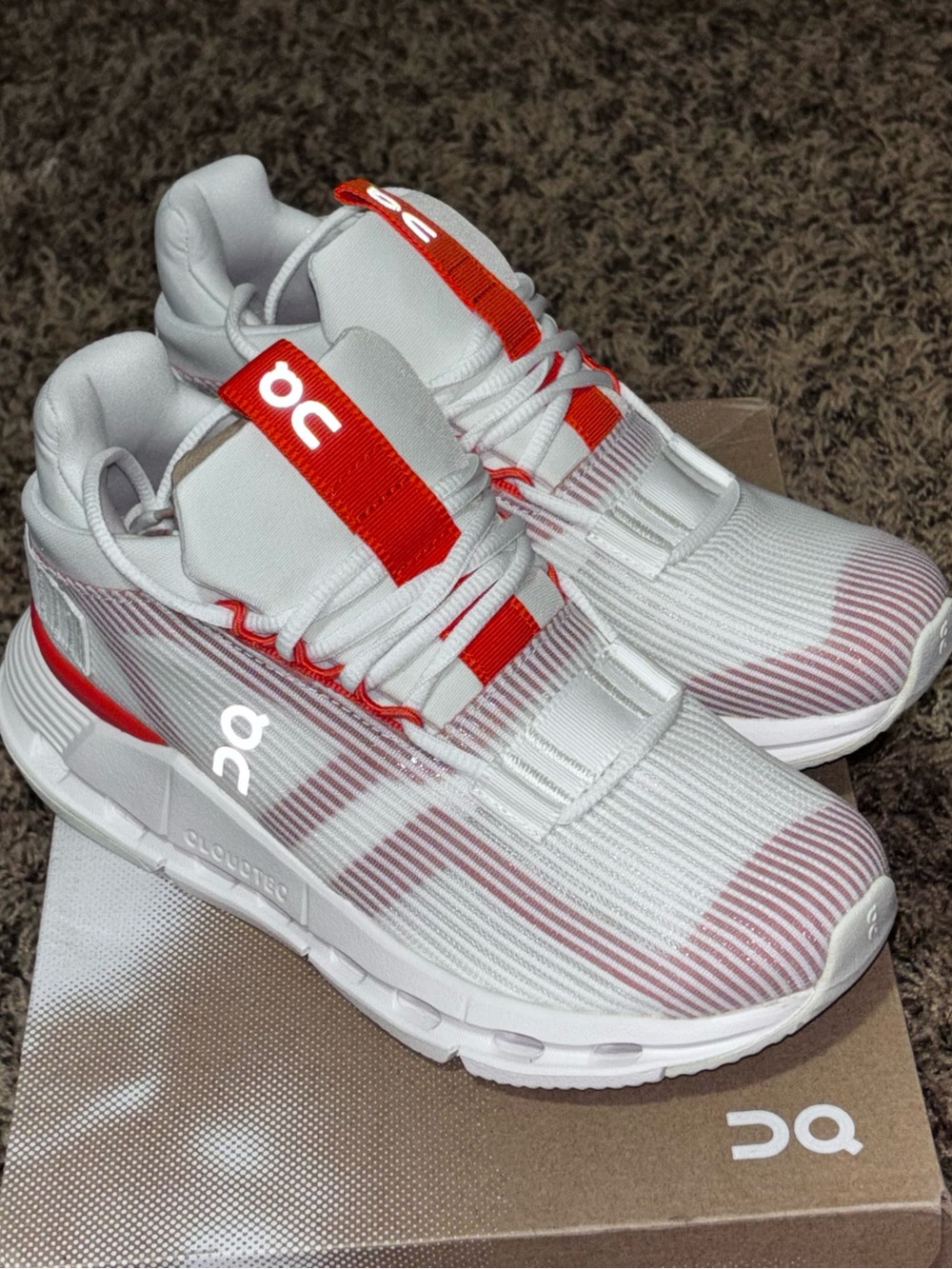 On Cloud Cloudnova Void Women's Running Sneakers Size 5 White/Flame Lace Up New
